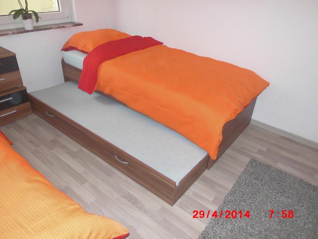Frankfurt Airport & Fair Apartment Kelsterbach Exterior foto
