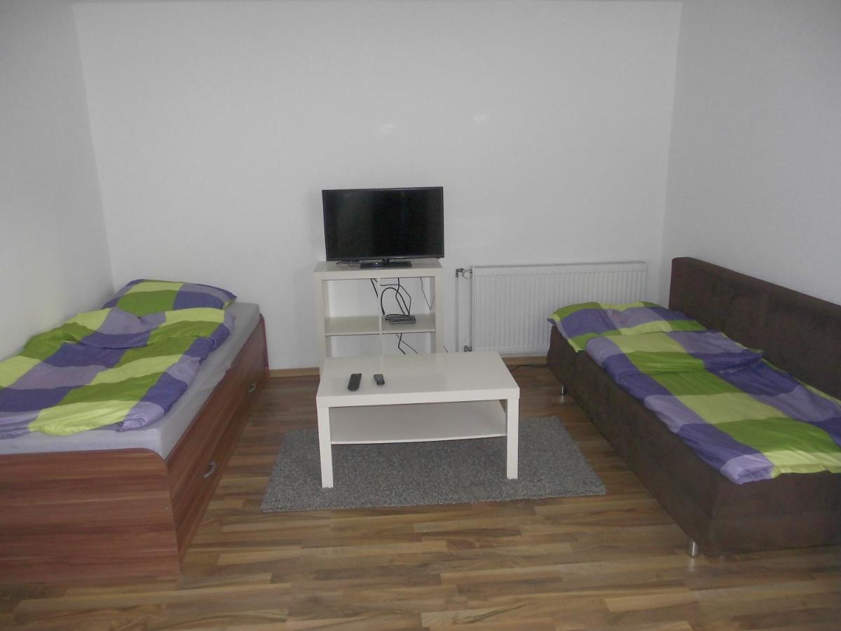 Frankfurt Airport & Fair Apartment Kelsterbach Habitación foto